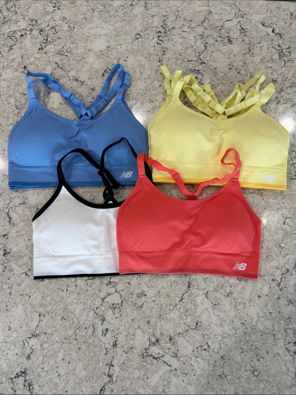NEW - Size Large - New Balance Women’s Seamless Sports Bras